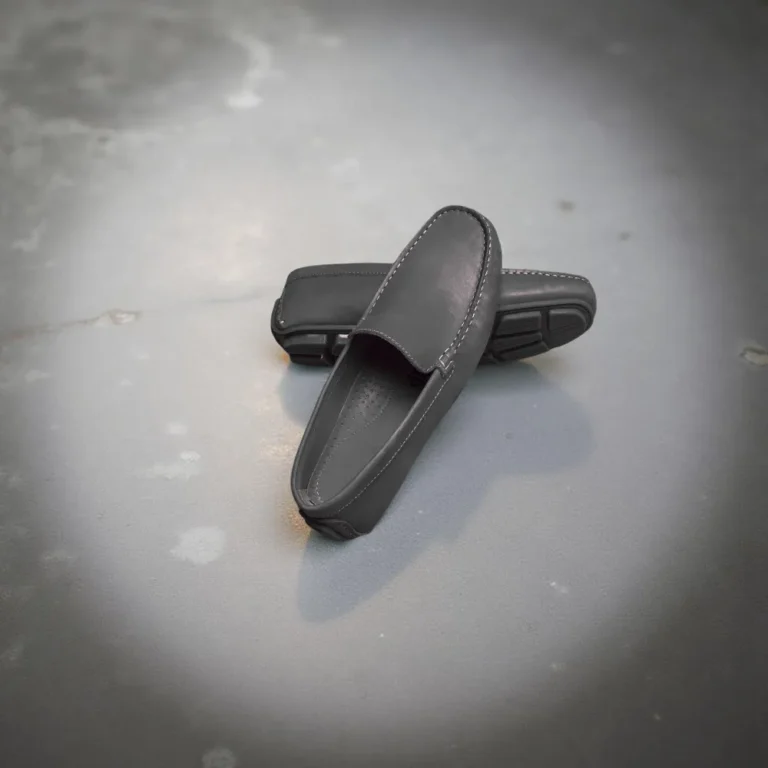 كاجوال 4 للرجال أسود.